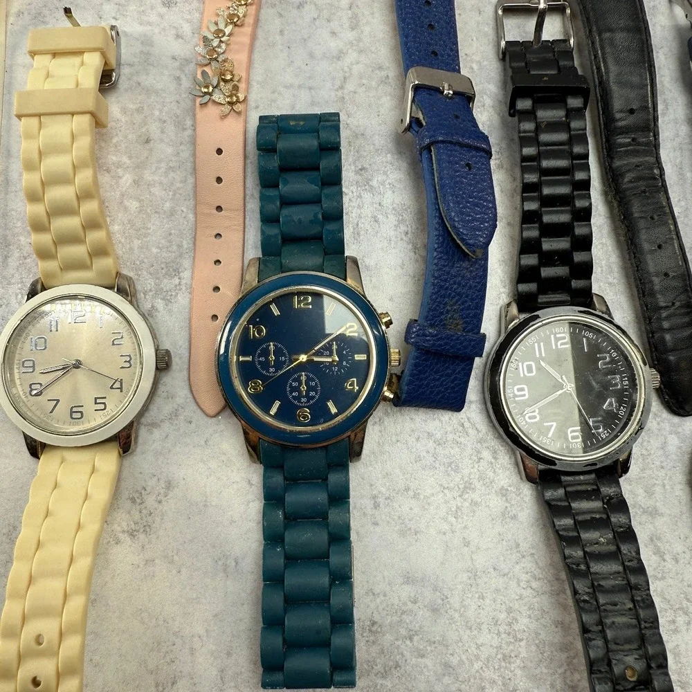 Bundle of 9 Watches Untested‎ - TimeX, Juicy Couture, Accutime, Xhilaration